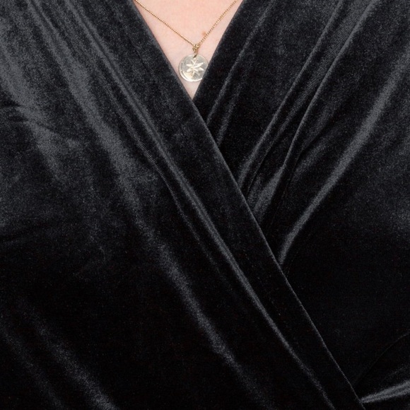 & OTHER STORIES Crushed Velvet Wrap Dress In Black - Picture 3 of 6